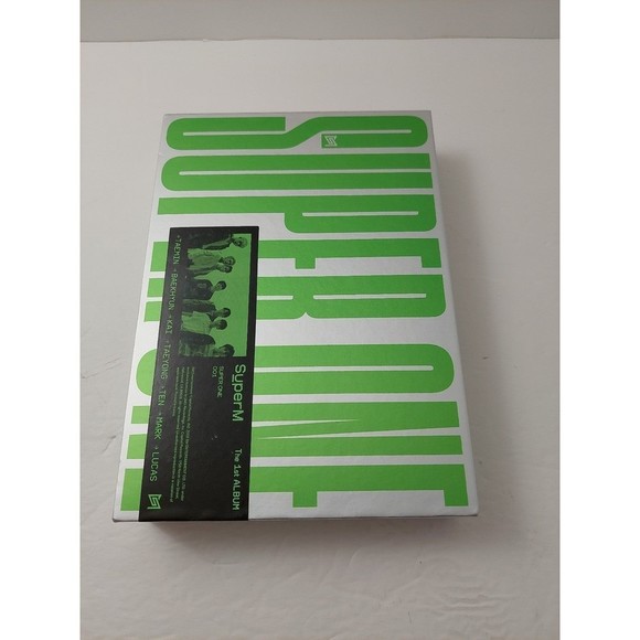 SuperM Super One 001 1st Album Taeyong card CD Set K Pop Pre-owned Read - Picture 1 of 12